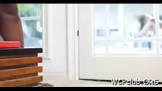 Play Sex with precious gal