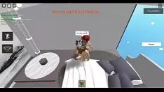 Redare Un tip de spanioli se fute cu un condominiu roblox cu cap roșu