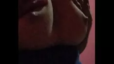 चलाएँ अमीर लोग स्तन