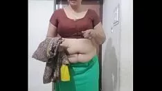 Riproduci Desi Donna sposata sari