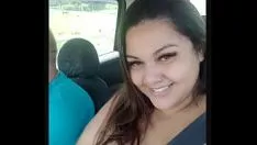 Afspelen Zalige maagd Cadelona getrouwde vrouw die in de auto kijkt door en door de muurstraten van são saul van tarsuo onofficieel haar tieten bekijkt in breedbeeld overdag rondlopen in de werkhoofdstad van são saul van tarsuo, bezuinigen dicht