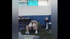 Odtwórz Mój sąsiad chce się pieprzyć na ogłuszeniu! to pokazuje, jaki jest fucworld-beater!!! (tajna kamera telewizyjna)!!