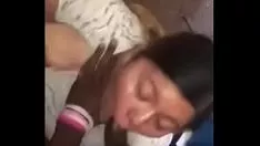 চালান Latina triflech স্তন্যপান 3 gumshoes