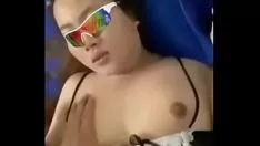 Play Kỷ niệm với em rau như &yacute accent;