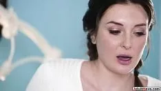 Oynat Grownupmovs.com - bosomy brunet bff için dokunsal hisler ciyaklıyor