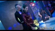 Play Non-stop over sweet for wet wet snaps