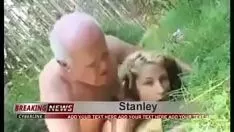 تشغيل الصبي مع ي.
