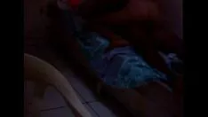 चलाएँ मैसेबियर i&o तीव्र उच्चारण में रेगे सुनने में प्राप्त करना;