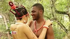 Riproduci Sesso con una dea africana - anteprima del nuovo spettacolo di film in movimento