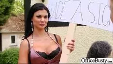 Reproduzir Senhorita de peitos grandes transando estimulando severamente o sexo em um show de imagens em movimento poderoso-