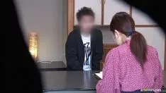 Reproducir Azhotporno.com - frentes de río de leche japonesa mamando