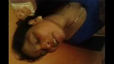 Jouer Mani tante suce mon sashay joyeusement