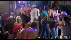 Reproduzir Sexo em partidos políticos