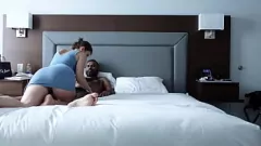 Reproducir Rompa de la habitación del hotel indio: el encuentro prohibido de Liza y Darian