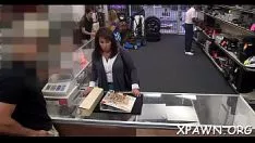 播放 售票街头行者涉足是可能的行动她的腿和她的语言