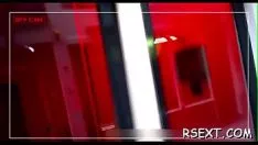 تشغيل عاطفي طفل أشقر ميل التبديد ، والملاعين لذلك