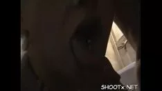 Reproduzir Adolescente de maioria chega ao clímax arrogantemente